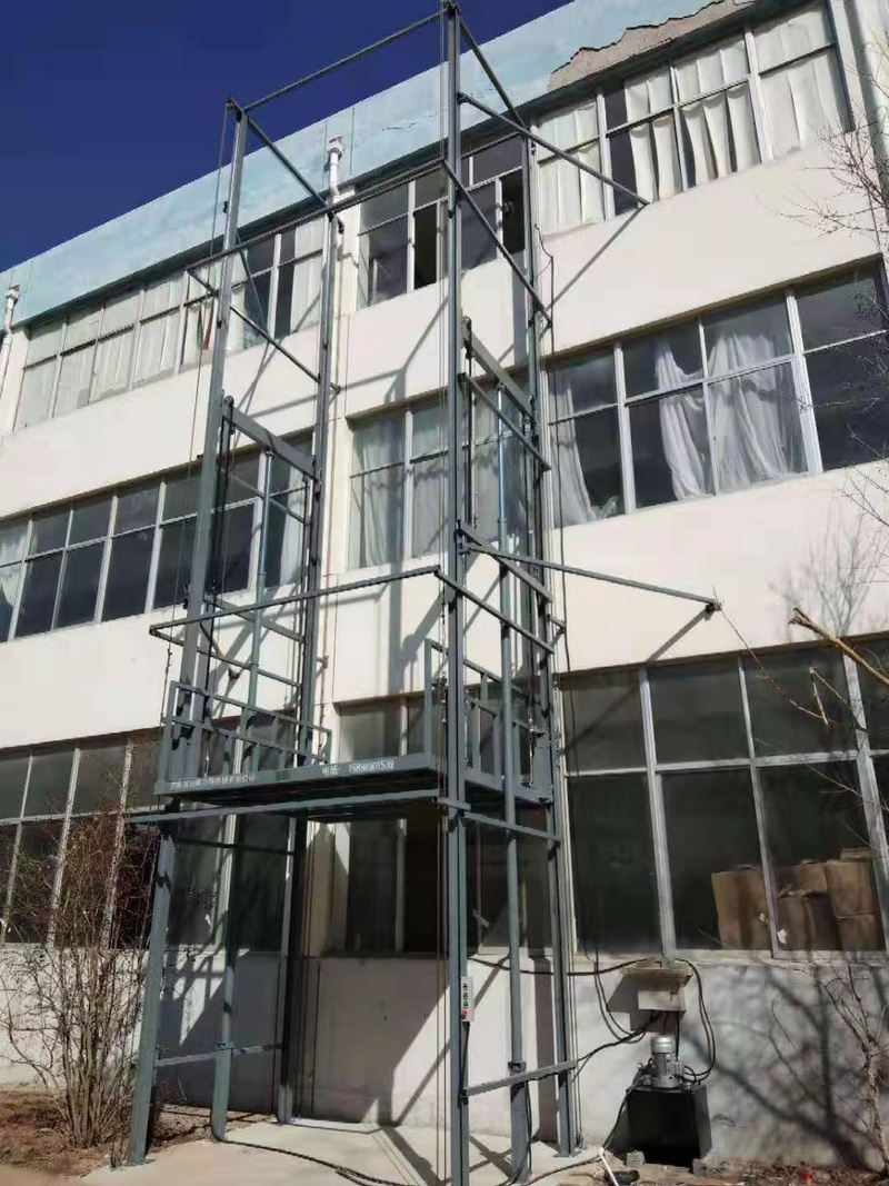 延安室外贴墙货梯